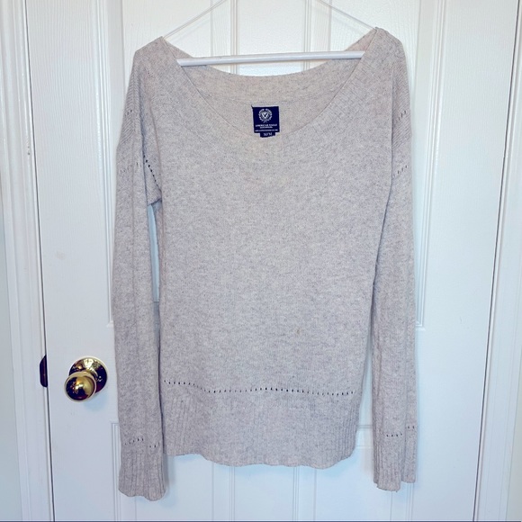 American Eagle Outfitters Sweaters - Cozy scoop neck sweater